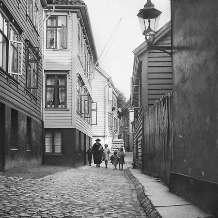 Bryggen Hideaway I Lux Feeling & Private Patio דירה *