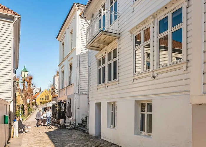 Bryggen Hideaway I Lux Feeling & Private Patio